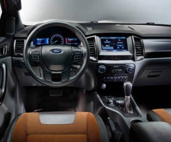 Ford Ranger wildtrak 2.0AT 2018 - Bán Ford Ranger Wildtrak 2.0 năm 2018, màu cam, nhập khẩu nguyên chiếc, giá chỉ 925 triệu