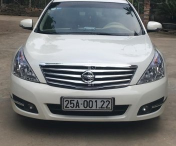 Nissan Teana 200XL 2010 - Bán xe Nissan Teana 200XL đời 2010, màu trắng, xe nhập, 600 triệu