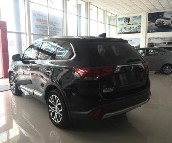 Mitsubishi Outlander 2.0 CVT 2018 - Bán Mitsubishi Outlander 2.0 CVT đời 2018, màu đen, hỗ trợ vay 80%