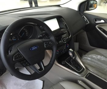 Ford Focus 1.5 Ecoboost 2018 - Phú Thọ Ford bán Focus 1.5 Ecoboost full options, 555 triệu, hỗ trợ trả góp 80%. LH 0974286009