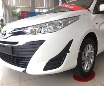 Toyota Vios  E 2018 - Bán xe Toyota Vios đời 2018, màu trắng