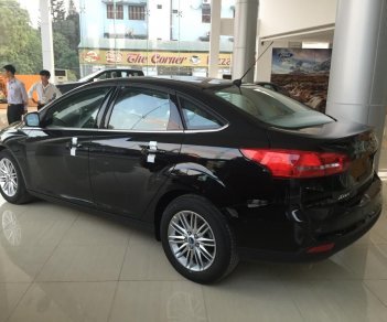 Ford Focus 1.5 Ecoboost 2018 - Phú Thọ Ford bán Focus 1.5 Ecoboost full options, 555 triệu, hỗ trợ trả góp 80%. LH 0974286009