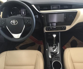 Toyota Corolla altis E CVT 2018 - Bán Toyota Corolla Altis E CVT đời 2018 giá rẻ bục sàn