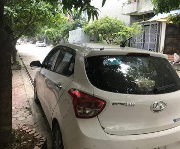 Hyundai Grand i10 2015 - Bán ô tô Hyundai Grand i10 1.0 MT, bản đủ, SX năm 2015, màu trắng, xe nhập, 425 triệu