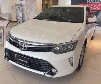 Toyota Camry 2.5Q 2018 - Cần bán Toyota Camry 2.5Q năm sản xuất 2018, màu trắng