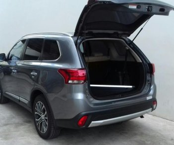 Mitsubishi Outlander 2.4 CVT Premium 2018 - Bán Mitsubishi Outlander 2.4 CVT Premium sản xuất 2018