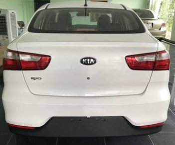 Kia Rio 2015 - Cần bán lại xe Kia Rio sản xuất năm 2015, màu trắng còn mới