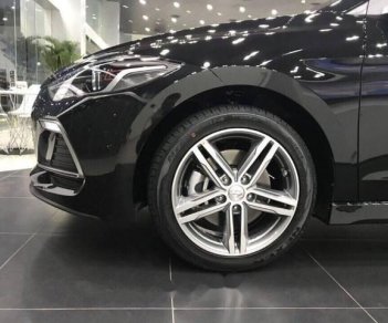 Hyundai Elantra   Turbo 1.6 2018 - Bán Hyundai Elantra 2018 Turbo 1.6L mới 100%