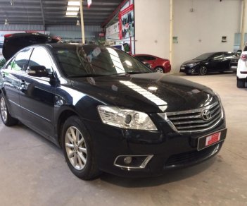 Toyota Camry 2.4G 2011 - Bán Camry 2.4G năm 2011, màu đen, xe gia đình chạy lướt