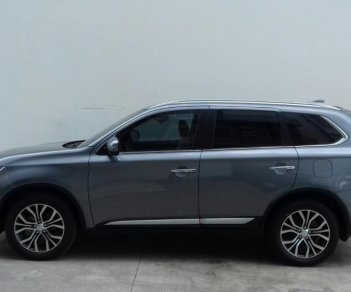 Mitsubishi Outlander 2.4 CVT Premium 2018 - Bán Mitsubishi Outlander 2.4 CVT Premium sản xuất 2018