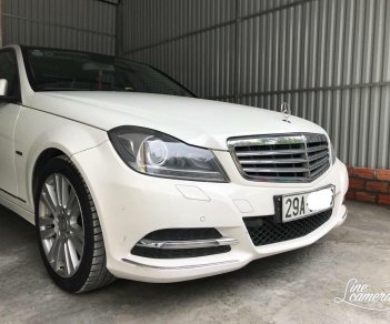 Mercedes-Benz C class C250 2011 - Bán Mercedes C250 đời 2011, màu trắng, xe nhà đi, 695tr. Lh 0985012242 em Thái