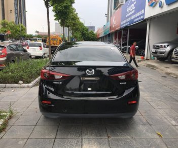 Mazda 3 1.5 AT 2015 - Bán ô tô Mazda 3 1.5 AT sản xuất 2015, màu đen, giá cạnh tranh