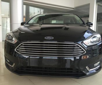 Ford Focus 1.5 Ecoboost 2018 - Phú Thọ Ford bán Focus 1.5 Ecoboost full options, 555 triệu, hỗ trợ trả góp 80%. LH 0974286009