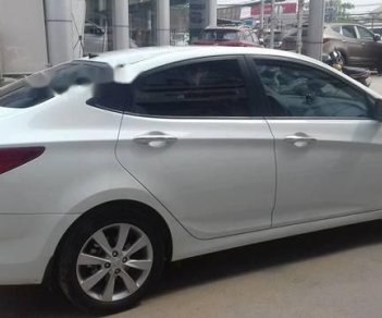 Hyundai Accent   2015 - Cần bán xe Hyundai Accent năm sản xuất 2015, màu trắng