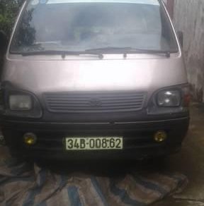 Toyota Hiace  MT 2001 - Bán Toyota Hiace MT sản xuất năm 2001, giá bán 28tr