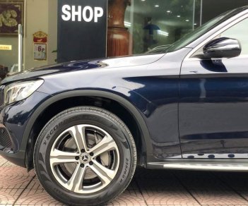 Mercedes-Benz GLC-Class GLC 250 2017 - Bán Mercedes GLC 250 màu xanh, nội thất kem 2017 10.000km