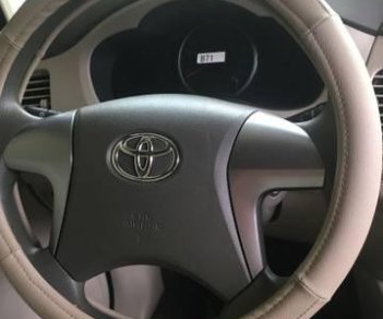 Toyota Innova 2015 - Bán Toyota Innova đời 2015, màu bạc, giá chỉ 655 triệu