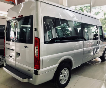 Ford Transit SVP 2018 - Cần bán xe Ford Transit SVP đời 2018, màu bạc 