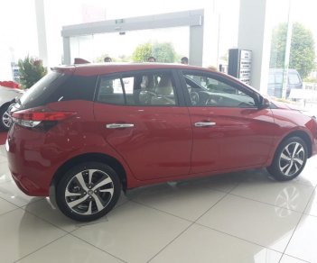 Toyota Yaris G 2018 - Bán xe Toyota Yaris G đời 2018, màu đỏ, xe nhập