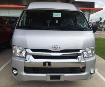 Toyota Hiace   2018 - Cần bán xe Toyota Hiace sản xuất 2018, màu bạc, nhập khẩu Thái Lan, giá tốt