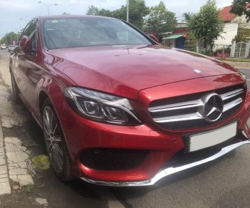 Mercedes-Benz C class C300 2018 - Bán xe Mercedes C300 đỏ 2018 chính hãng. Trả trước 600 triệu nhận xe ngay