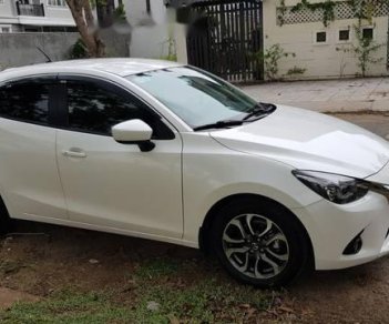 Mazda 2   2015 - Cần bán Mazda 2 sản xuất năm 2015, màu trắng, xe nhập như mới