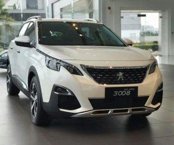 Peugeot 3008   2018 - Bán ô tô Peugeot 3008 sản xuất 2018, màu trắng