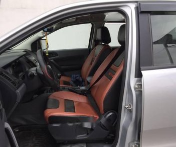 Ford Ranger   2015 - Bán Ford Ranger sản xuất năm 2015, màu bạc xe gia đình