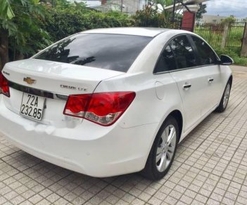 Chevrolet Cruze  1.8AT 2015 - Bán Chevrolet Cruze năm 2015, màu trắng chính chủ, giá 455tr