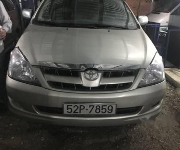 Toyota Innova   G  2013 - Cần bán gấp Toyota Innova G đời 2013, màu bạc xe gia đình