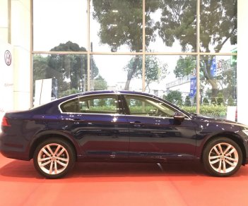 Volkswagen Passat Bluemotion 2018 - Bán Volkswagen Passat nhiều màu giao ngay, giá tốt toàn quốc- 090.364.3659