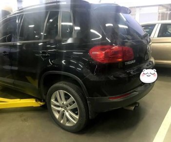 Volkswagen Tiguan   2012 - Bán xe Volkswagen Tiguan đời 2012, màu đen, xe nhập