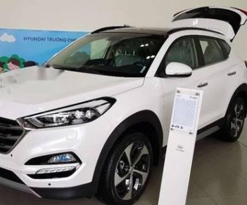 Hyundai Tucson    2018 - Cần bán xe Hyundai Tucson năm 2018, màu trắng