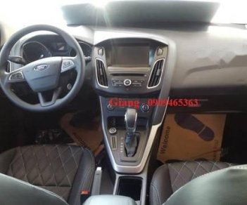 Ford Focus   2018 - Cần bán Ford Focus đời 2018, màu trắng, giá 599tr