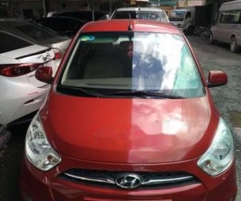 Hyundai i10    2012 - Bán Hyundai i10 sản xuất 2012, màu đỏ, xe gia đình sử dụng, ít đi còn mới