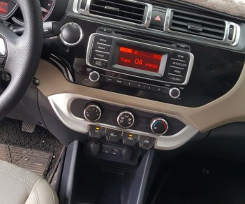 Kia Rio  1.4MT 2015 - Bán Kia Rio 1.4MT Sedan màu bạc, nhập Hàn Quốc 2015 lăn bánh 54000km