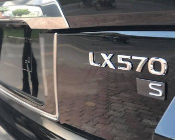 Lexus LX 570 2018 - Bán Lexus LX 570 năm 2018, màu đen, nhập khẩu