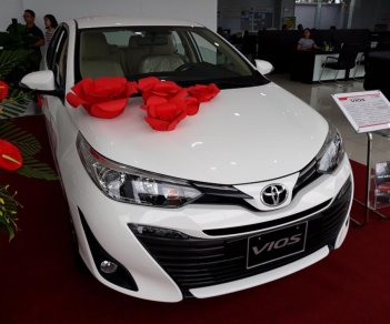 Toyota Vios G 2018 - Bán Toyota Vios 1.5G 2018, màu trắng, giá tốt, khuyến mại khủng