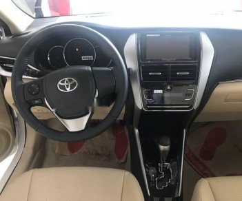 Toyota Vios   2018 - Bán ô tô Toyota Vios năm sản xuất 2018, màu trắng