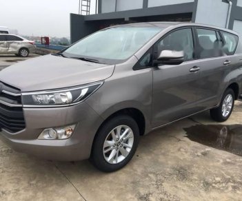 Toyota Innova   G   2018 - Bán ô tô Toyota Innova G sản xuất năm 2018, màu xám