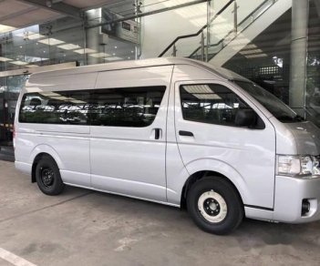 Toyota Hiace 2018 - Bán xe Toyota Hiace đời 2018, màu bạc, nhập khẩu Thái Lan 