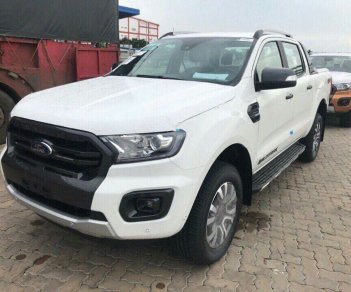 Ford Everest 2.0L AT 4x2 2018 - Bán xe Ford Everest 2.0L AT 4x2 đời 2018, hộp số 10 cấp - nhận xe tháng 8/2018 - nhận ưu đãi khủng