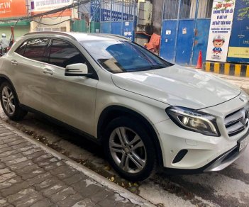 Mercedes-Benz GLA-Class GLA 2015 - Cần bán Mercedes GLA200 2016, màu trắng, chính chủ từ đầu, rất mới