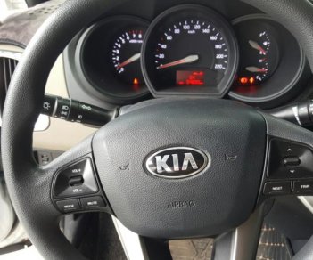 Kia Rio  1.4MT 2015 - Bán Kia Rio 1.4MT Sedan màu bạc, nhập Hàn Quốc 2015 lăn bánh 54000km