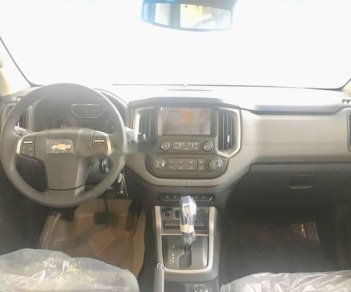 Chevrolet Colorado   2018 - Bán Chevrolet Colorado 2.5 LTZ màu ghi mới, nhập khẩu nguyên xe từ Thái với giá bán 651 triệu đồng
