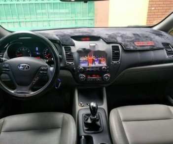 Kia K3   2016 - Bán Kia K3 đời 2016, màu trắng số sàn, giá 495tr