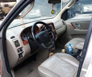 Ford Escape 2005 - Cần bán lại xe Ford Escape sản xuất 2005, màu nâu