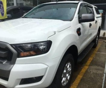 Ford Ranger   2015 - Cần bán xe Ford Ranger năm sản xuất 2015, màu trắng số sàn