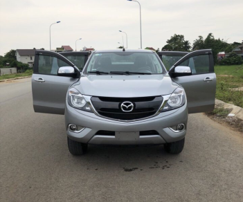 Mazda BT 50 2015 - Bán ô tô Mazda BT 50 sản xuất 2015 màu bac, giá tốt, xe nhập