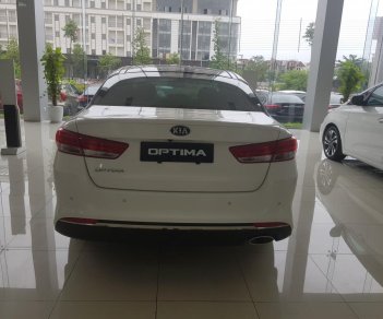 Kia Optima 2.0 GATH 2018 - Bán xe Kia Optima 2.0 GATH 2018, màu trắng, hỗ trợ trả góp đến 90%, lãi suất ưu đãi 0975510999